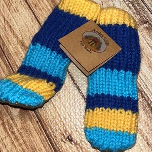 🧶 🌍 🧶 • 🏔 Andes gift x fair trade booties• 🧶🌍🧶